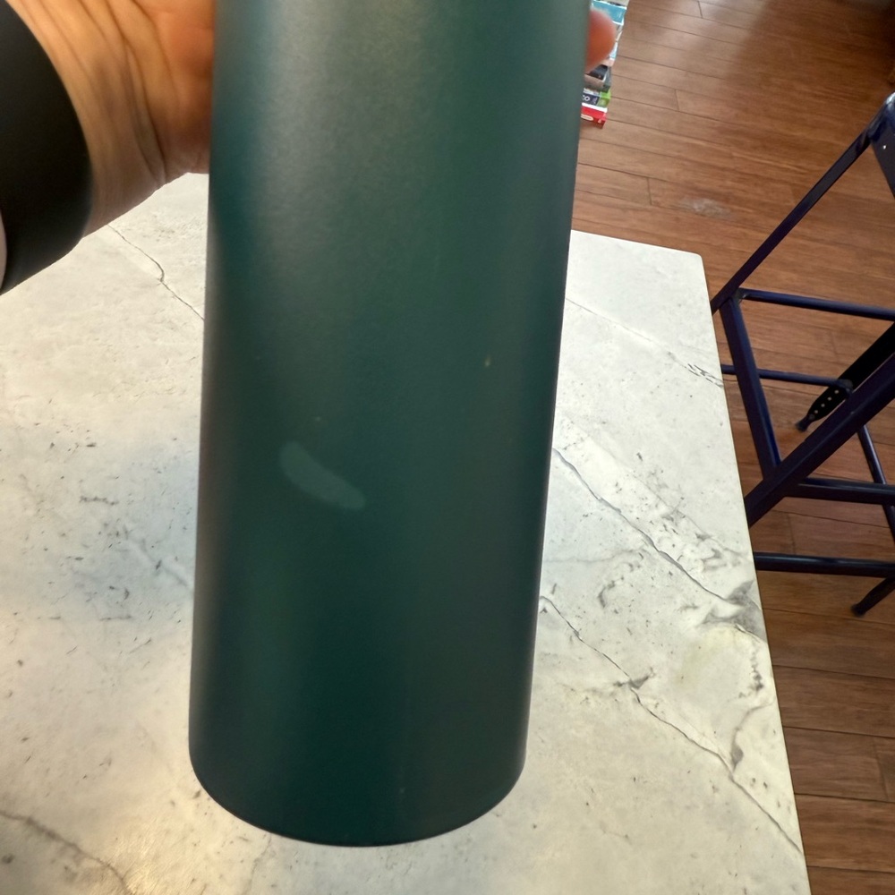 Hydro Flask Assorted Color Bottles - Picture 3 of 3